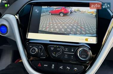 Хэтчбек Opel Ampera-e 2020 в 