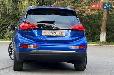 Хэтчбек Opel Ampera-e 2019 в 