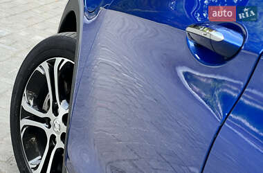 Хэтчбек Opel Ampera-e 2019 в 