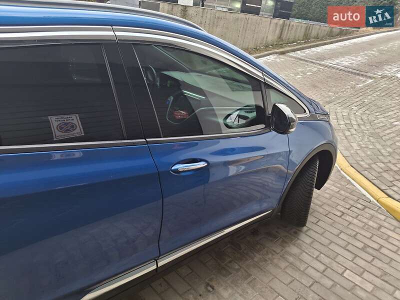 Хэтчбек Opel Ampera-e 2018 в Львове
