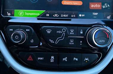 Хэтчбек Opel Ampera-e 2020 в 