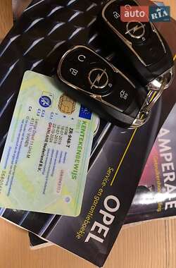 Хэтчбек Opel Ampera-e 2020 в 