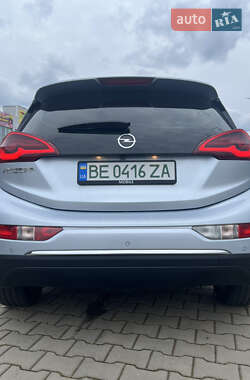 Хэтчбек Opel Ampera-e 2017 в 