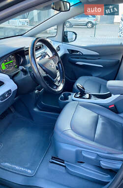 Хэтчбек Opel Ampera-e 2018 в 