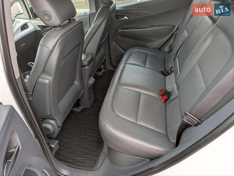 Хетчбек Opel Ampera-e 2017 в Рівному