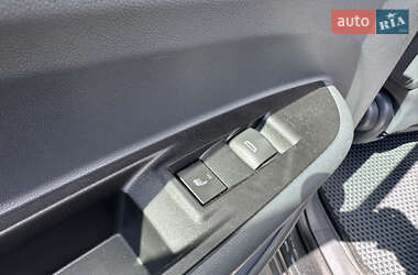 Хэтчбек Opel Ampera-e 2019 в 