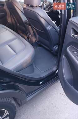 Хэтчбек Opel Ampera-e 2019 в 