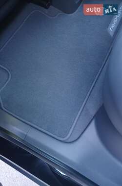 Хэтчбек Opel Ampera-e 2019 в 