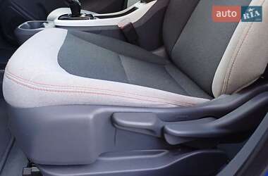Хэтчбек Opel Ampera-e 2019 в 
