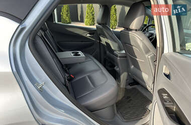 Хэтчбек Opel Ampera-e 2017 в 