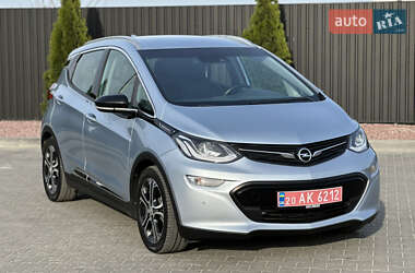 Хэтчбек Opel Ampera-e 2017 в 