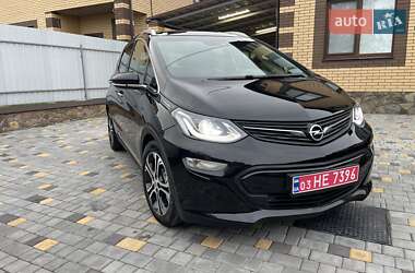 Хэтчбек Opel Ampera-e 2020 в 
