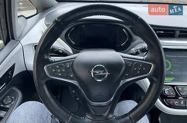 Хэтчбек Opel Ampera-e 2020 в 