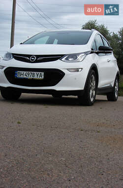 Хетчбек Opel Ampera-e 2019 в 