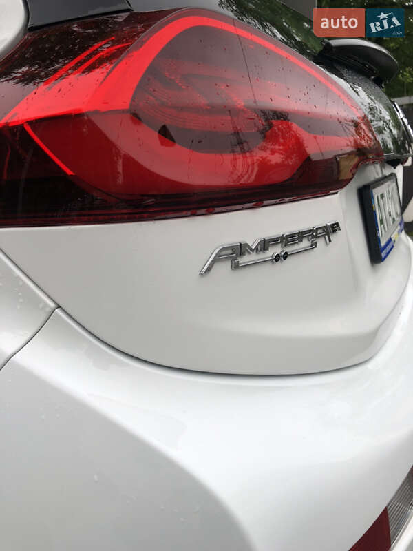 Хэтчбек Opel Ampera-e 2019 в Богородчанах