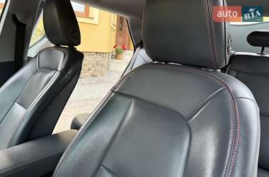 Хетчбек Opel Ampera-e 2020 в 