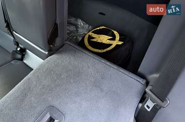 Хетчбек Opel Ampera-e 2020 в 