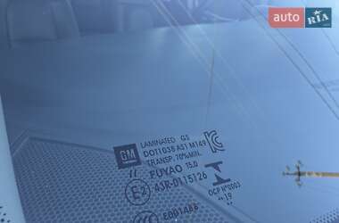 Хетчбек Opel Ampera-e 2020 в 