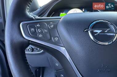 Хетчбек Opel Ampera-e 2020 в 