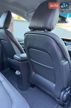 Хетчбек Opel Ampera-e 2020 в 
