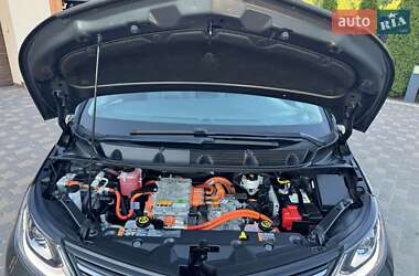 Хетчбек Opel Ampera-e 2020 в 