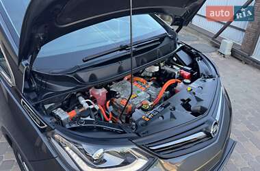 Хетчбек Opel Ampera-e 2020 в 