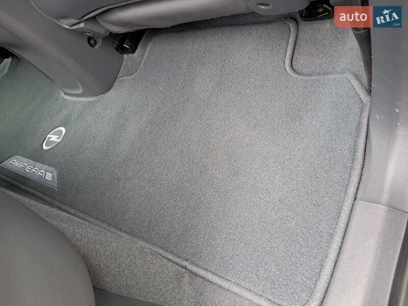 Хэтчбек Opel Ampera-e 2020 в Виннице