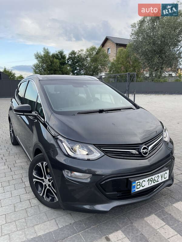 Opel Ampera-e 2019