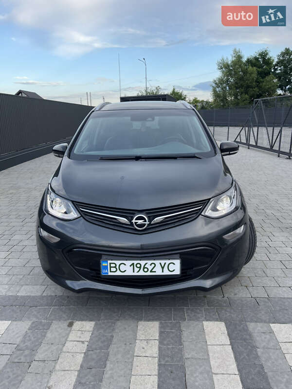 Хетчбек Opel Ampera-e 2019 в Городку