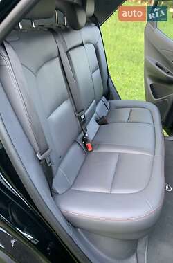 Хэтчбек Opel Ampera-e 2020 в 