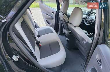 Хэтчбек Opel Ampera-e 2019 в 