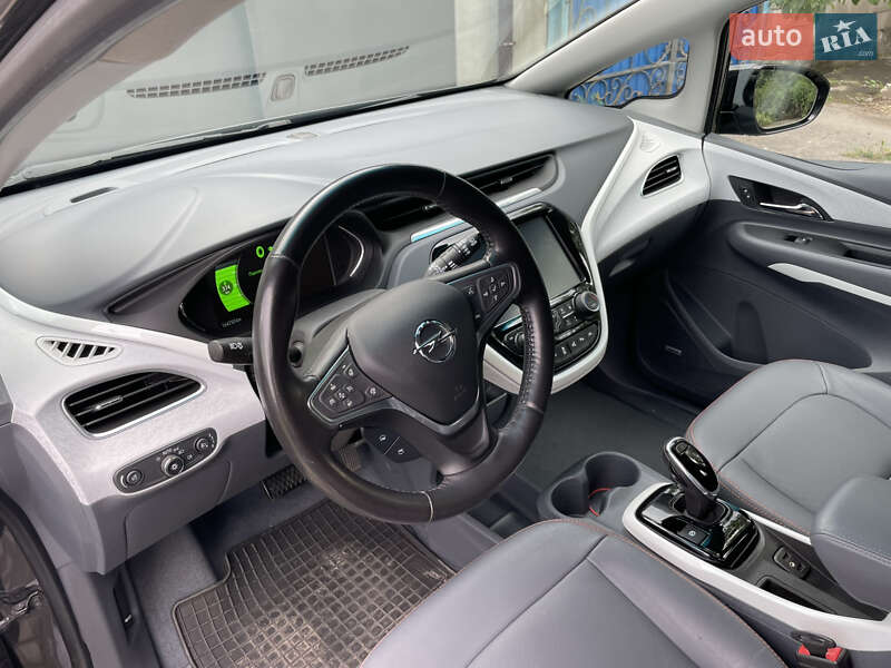 Хетчбек Opel Ampera-e 2020 в Кам'янському