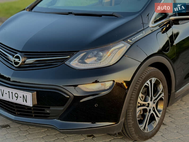 Хэтчбек Opel Ampera-e 2017 в Радивилове