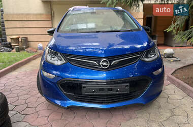 Хэтчбек Opel Ampera-e 2019 в 