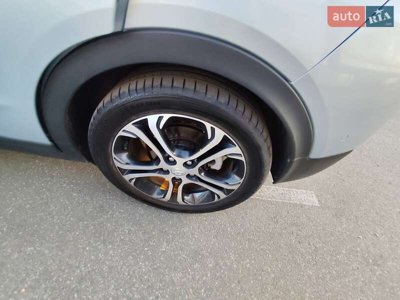 Хетчбек Opel Ampera-e 2017 в Києві