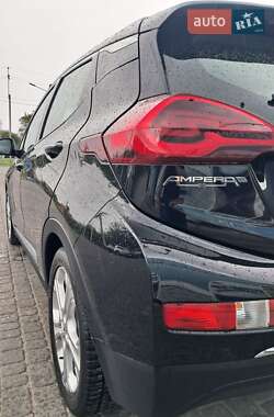 Хэтчбек Opel Ampera-e 2020 в 