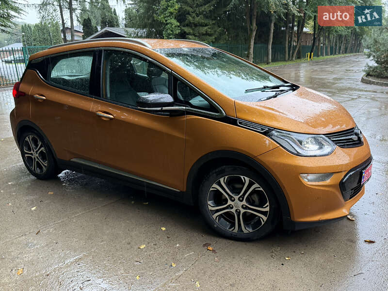 Хэтчбек Opel Ampera-e 2017 в Львове