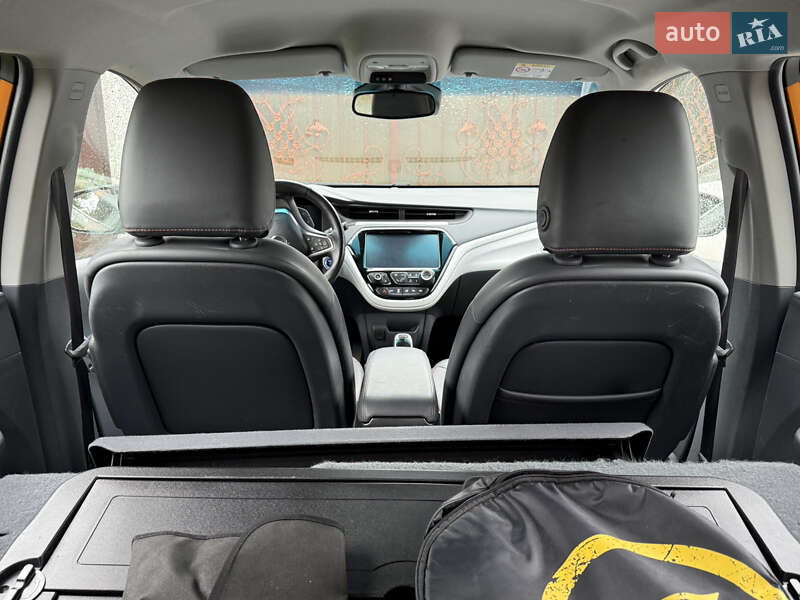 Хэтчбек Opel Ampera-e 2017 в Львове