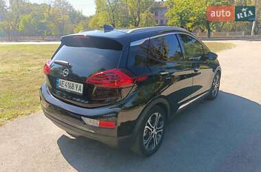 Хэтчбек Opel Ampera-e 2019 в 