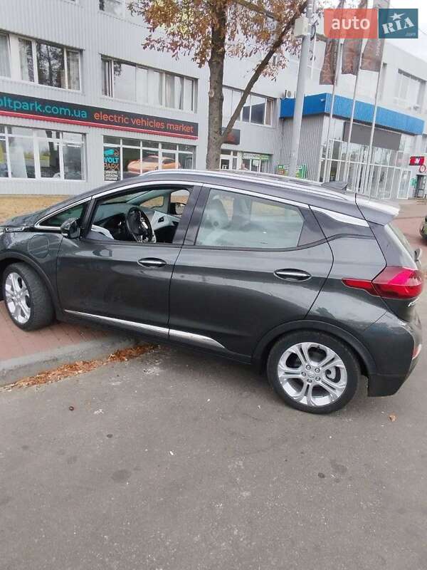 Хэтчбек Opel Ampera-e 2019 в Киеве