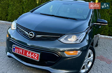 Хэтчбек Opel Ampera-e 2020 в 