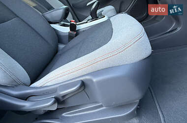Хэтчбек Opel Ampera-e 2020 в 