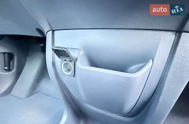 Хэтчбек Opel Ampera-e 2020 в 