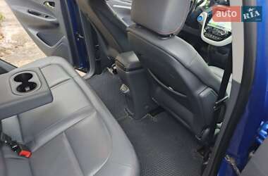 Хетчбек Opel Ampera-e 2018 в  фото 14 Хетчбек Opel Ampera-e 2018 в