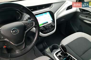 Хэтчбек Opel Ampera-e 2019 в 