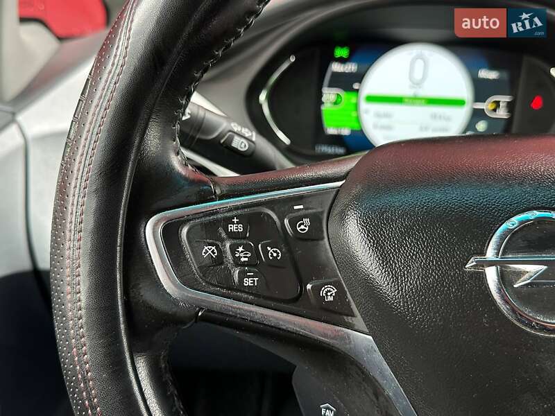 Хетчбек Opel Ampera-e 2019 в Києві