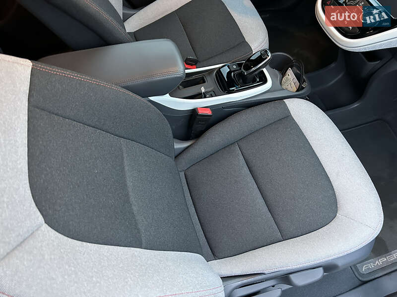 Хетчбек Opel Ampera-e 2018 в Борщеві фото 31 Хетчбек Opel Ampera-e 2018 в Борщеві