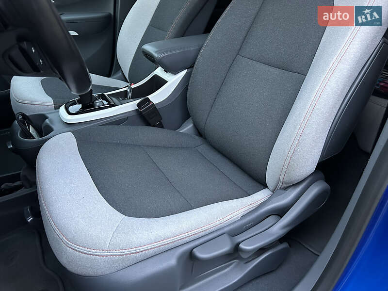 Хетчбек Opel Ampera-e 2018 в Борщеві фото 41 Хетчбек Opel Ampera-e 2018 в Борщеві