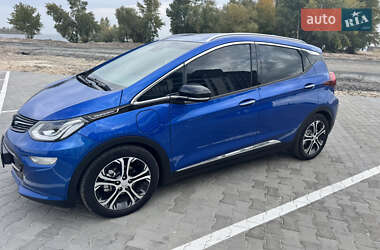Хэтчбек Opel Ampera-e 2019 в 