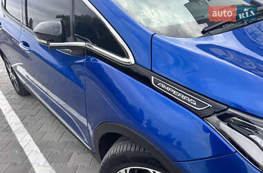 Хэтчбек Opel Ampera-e 2019 в 